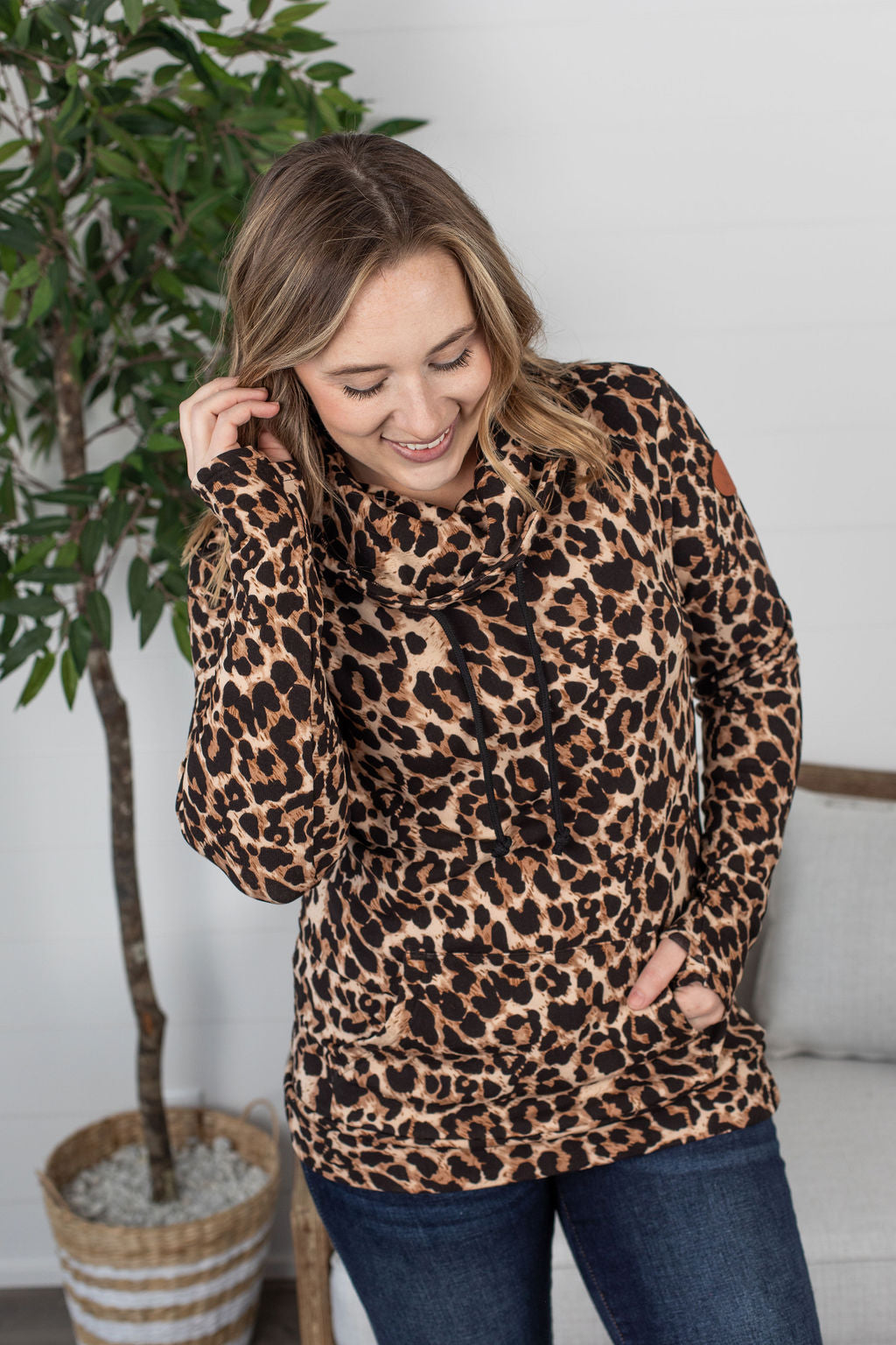 Michelle Mae Cloud Funnel Neck - Classic Leopard