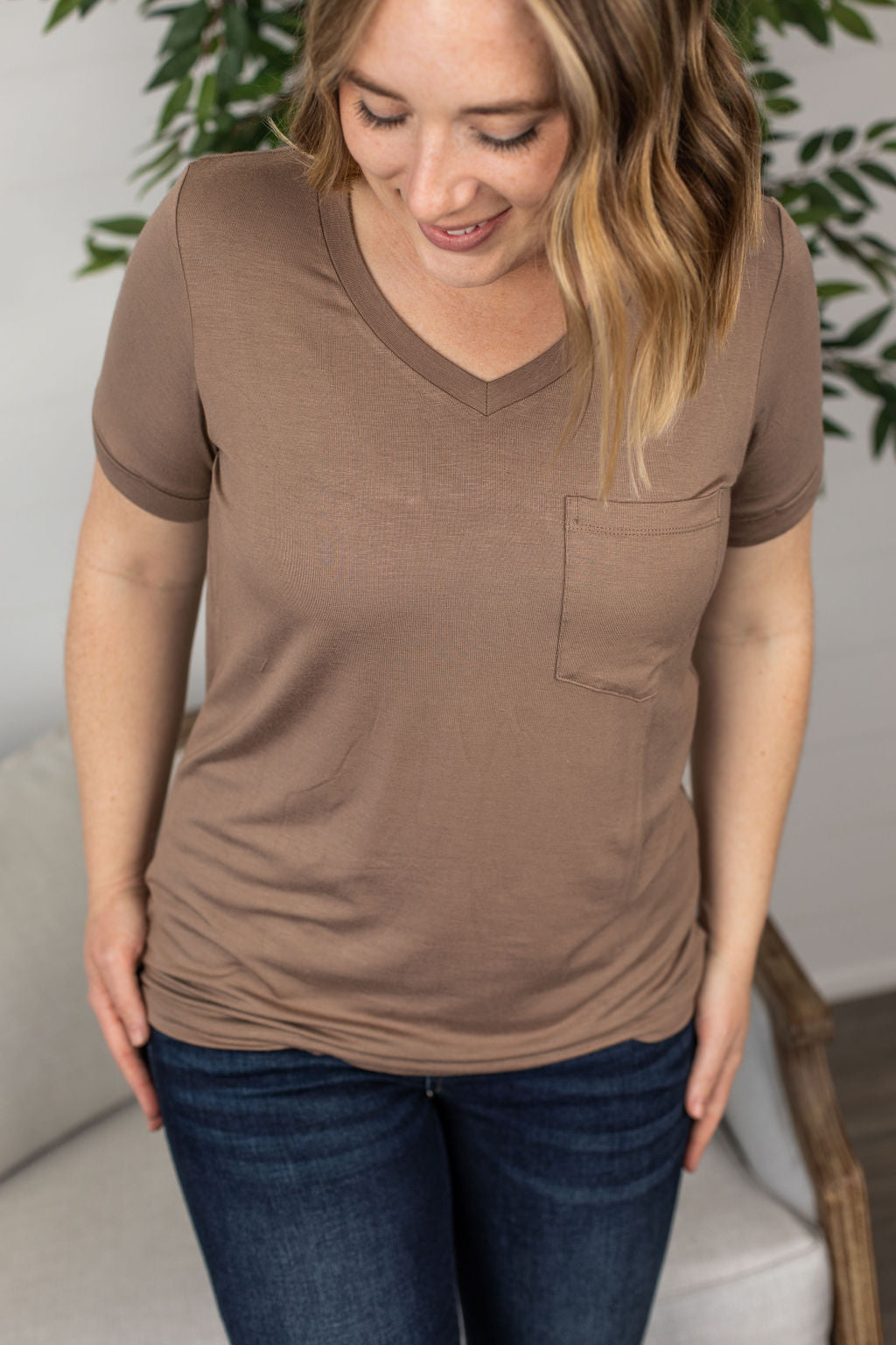 Michelle Mae Sophie Pocket Tee - Mocha