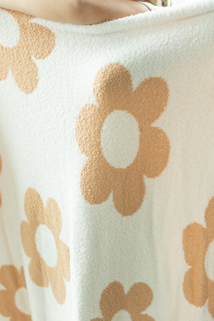 Michelle Mae Plush and Fuzzy Blanket - Tan Flowers