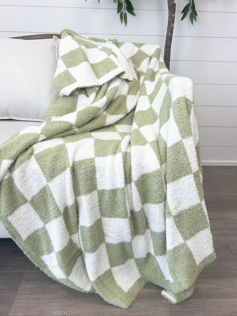 Michelle Mae Checkered Plush Blanket - Olive