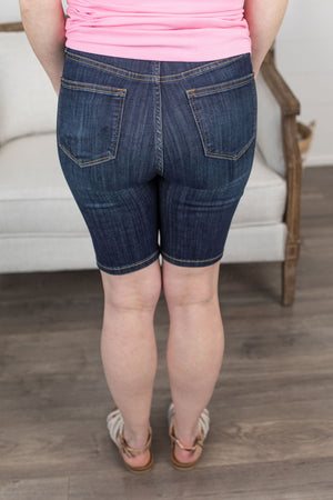 Judy Blue High Waist Pull On Bermuda Shorts What is better than a pair of pull on bermuda shorts? Pretty much nothing!