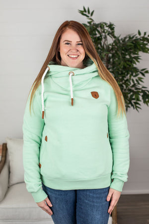 Wanakome Artemis Hoodie- Cucumber FINAL SALE